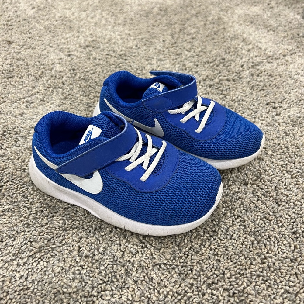 Boys Nike sneakers
